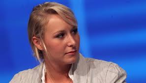 Ve şu anki liderinin yeğeni marine le pen. Marion Marechal Le Pen Insultee Par Un Jeune Ps Un Tweet Idiot Mais De La A Sanctionner Le Plus