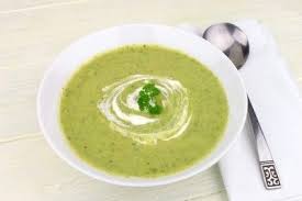 Soupe De Courgettes Une Soupe Facile Et Delicieuse Soupe Haricot Recette Soupe Courgette Haricots Verts