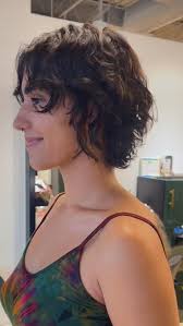 razor cut 90s bixie 🌺 carved out round layers with the dreamiest texture  ever. bixies are my favorite for how customizable they are. love tailoring  every cut to fit my clients’ personal style and ...