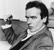 Christopher Hobley's Instagram, Twitter & Facebook