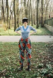 Într un interviu acordat revistei elle raluca a povestit despre stilul pe care îl avea mărturisind care era cuvântul pe care nu îl plăcea să îl folosească. O CunoscutÄƒ StilistÄƒ Din Romania GÄƒsitÄƒ DecedatÄƒ In FaÈ›a Blocului Ce Au Stabilit Anchetatorii