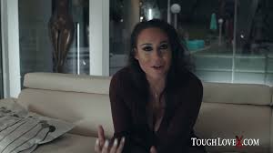 Long Legs smut with Carmela Clutch - PORNSTARS.TUBE