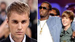 Justin Bieber and Sean Diddy Combs at a party