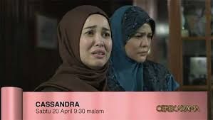 Teka teki hubungan cinta emma maembong dan zizan razak akhirnya terungkai apabila emma mengakui tidak mempunyai hubungan istimewa lagi bersama bekas kekasihnya. Cerekarama Cassandra Lakonan Emma Maembong Dan Syazuwan Hassan Jom Edutainment