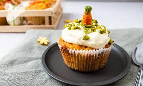 Sascha (lecker muss es sein!) saftiger apfel möhrenkuchen einfach zum genießen. Oster Rezept Fur Den Perfekten Brunch Gesunde Apfel Karotten Muffins Intersport Blog