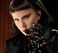 MAYHEM” realizó 15.4 MILLONES de streams el día de ayer. Con 3 canciones  superando el MILLÓN de streams: “Die With A Smile”, “Abracadabra” y “Vanish  Into You”.