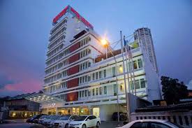 Zu den am besten bewerteten, günstigsten hotels in kuala terengganu gehören the taaras beach & spa resort, the rise room und leisure. Malaysia Golf Hotels Resorts Malaysia Accommodation