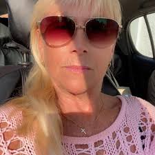 Välkommen till IFK Norrköping, Elvis Lindkvist! 🤝 Läs mer:  https://ifknorrkoping.se/valkommen-till-ifk-elvis-lindkvist/  ⚪️🔵#ifknorrköping