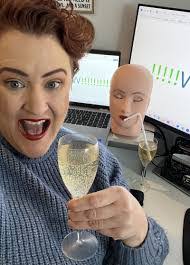 Jennifer Burchfield's Instagram, Twitter & Facebook