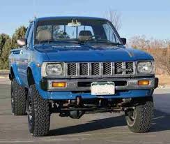 1982 Toyota Pickup Outside Mirrors 1982 Toyota Sr5 4x4 Pickup Awesome Condition 53 400 Original Miles On T Nissan Pickup Truck Toyota Toyota Pickup 4x4