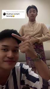 Malay Wedding Attire Tutorial: How to Wear a Sampin