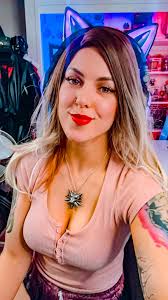 Tips for overcoming streaming anxiety and finding your personality