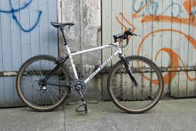 Stahlpoesie Oder Einfach Die Stahlbikes Galerie Rocky Mountains Mountainbike Mtb