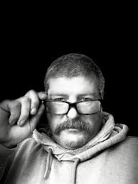 Does anyone else have a Doodle that likes to eat mulch?