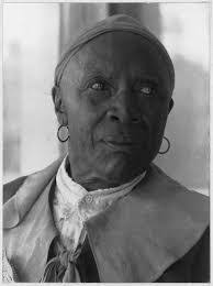 Fannie Moore's Instagram, Twitter & Facebook