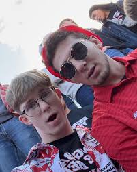 I drink apple juice out of cool glass bottles 🍏