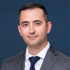 Tim Keith's Instagram, Twitter & Facebook