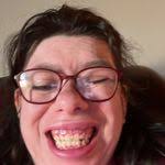 Cara Harte's Instagram, Twitter & Facebook