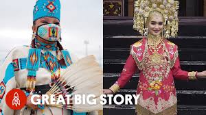 Fortunately for the bride, a whole cake doesn't break in two quite as dramatically as a loaf of bread. What Wedding Dresses Around The World Look Like Youtube