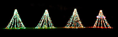 See Photos Of Bull Run Festival Of Lights Animated Christmas Tree Animated Christmas Wallpaper Animated Christmas