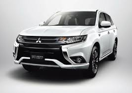 Nissan Leaf And Outlander Phev Remain Europe S Most Popular Ev And Hybrid Carscoops Outlander Phev Mitsubishi Outlander Outlander
