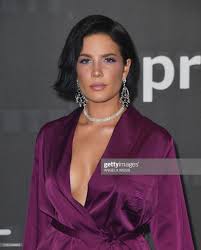 Halsey Updates On Twitter Halsey Celebrity Style Celebrities