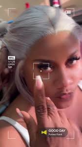 Why Does Sharon Wear A Wig