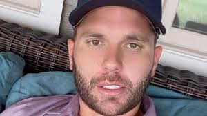 Ernie Lively, 'Sisterhood of the Traveling Pants' and 'Passenger 57' Actor,  Dies at 74