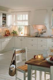 Landhauskuchen Skandinavisch Unique Landhauskuchen Aus Holz Bilder Ideen Fur Rustikale Haus Kuchen Kuche Landhausstil Landhauskuche