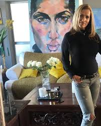 contemporaryart #womenempowerment #strongwomen #lovemyjob #arte #kunst  #desirecrowther #investment art #southafricanartist #pearlvalley  #pearlvalleygolfestate #forsale