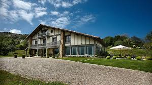 Desde las casas de vacaciones de guipúzcoa podrás disfrutar del terreno montañoso y la historia de estas tierras. Hoteles Casas Rurales Romanticos Con Encanto Guipuzcoa Rusticae