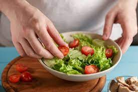 Cara diet karbohidrat yang benar agar sukses turunkan berat badan. 10 Pilihan Sayur Untuk Diet Yang Membantu Menurunkan Berat Badan Bukareview