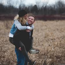 Romantic Couple Dp For Whatsapp And Facebook Hd Hindibate Com Wallpaper for whatsapp profile picture.