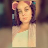 Melanie Cahoon's Instagram, Twitter & Facebook