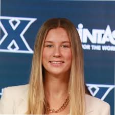 What a semester it has been!! I wrapped up my collegiate volleyball career  and cannot express how much my time with Xavier Volleyball has meant to me.  Being a student-athlete has been