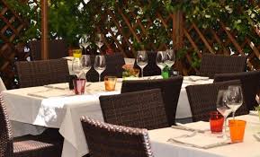 Pin Su Restaurants