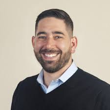 White Wood Kitchens hires 3 employees