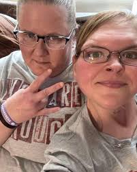 Hallo Tammy en Amy Dank voor accepteren