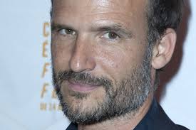 Hippocrate » saison 3 : « Notre système de santé a quand même des vertus,  même si le service public va mal »