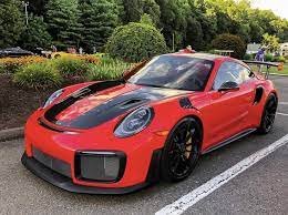 Porsche 991 Gt2 Rs Painted In Guards Red W The Weissach Package And Exposed Carbon Fiber Photo Taken By Ferrar Porsche Gt Porsche 911 Gt2 Rs Porsche 991 Gt3