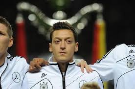 Check spelling or type a new query. à¦Ÿ à¦‡à¦Ÿ à¦° Ejod Potongan Rambut Baru Ya A Rt Madrid Indo Mesut Ozil Sesaat Sebelum Laga Antara Jerman Dan Swedi Internationaldutypic Http T Co Frx6fxj5