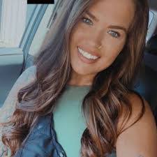 Katie Lancaster's Instagram, Twitter & Facebook