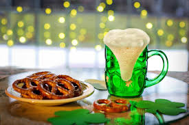 Paddy's day (paddy je odvozeno z irského pádraig). Cesko Slavi Den Svateho Patrika Kde Se Vzal Zeleny Svatek Eurozpravy Cz