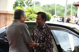 Search for sultan brunei in these categories. Sultan Brunei Temui Tun Mahathir Tak Guna Khidmat Pemandu Iluminasi