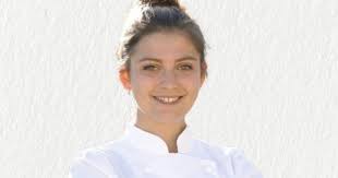 En 2021 le choix de votre produit est un choix extrêmement important pour la réussite de votre boutique en ligne. Top Chef 2021 Charline Gagnante D Objectif Top Chef Elle Devient La Premiere Candidate Purebreak
