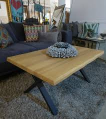 Couchtisch auf quoka.de mit einer kostenlosen kleinanzeige verkaufen. Couchtisch Mit Baumkantenoptik Eiche Massiv Untergestell Metall