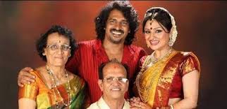 Upendra Actor Profile Affairs Contacts Girlfriend Gallery News Hd Images Wiki Go Profile All Celeb Profiles Tollywood Bollywood Kollywood Hollywood Go Profiles The current age is 44 years (as in 2017). upendra actor profile affairs