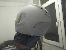 Çok ince zımpara kağıdı ile zımparalama, istenen sonuçları elde etmek için çok fazla zımparalama zımpara kağıdı taneciği, daha büyük, daha büyük taşçıkları işaret eden daha düşük sayılarla bir ölçü öyleyse püf noktası, ihtiyaçlarınızı nispeten hızlı bir şekilde karşılayacak en yüksek kum (en ince. Motosiklet Net Forum