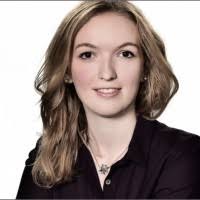 Julia Hinz's Instagram, Twitter & Facebook