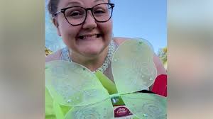 Fairy dusting' delivers surprises to Valley women